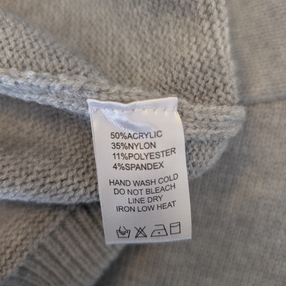 eesome Womens Medium Bow Sweater Gray Coquette Feminine Boho Cozy Preppy Flirty - Picture 7 of 7